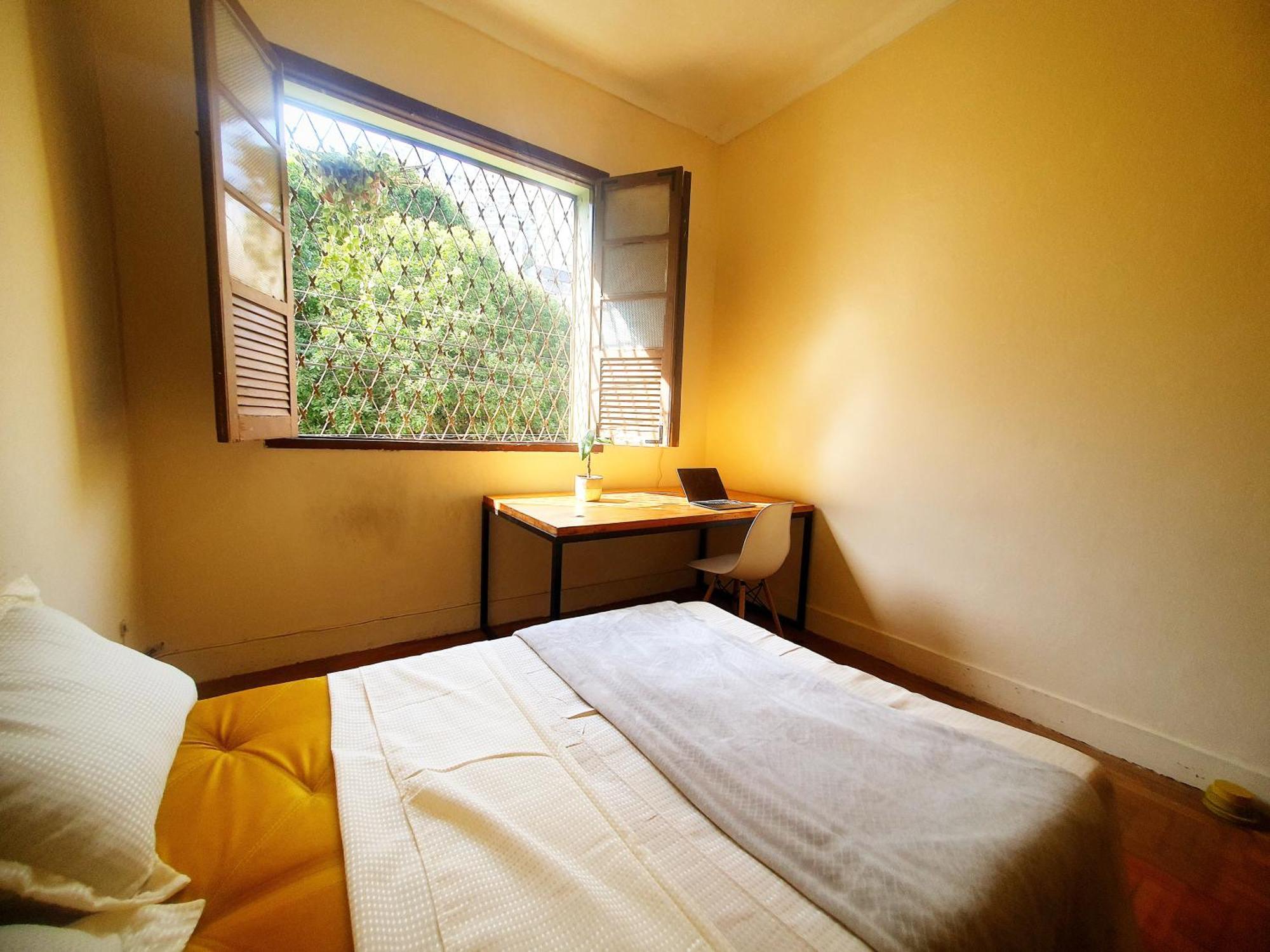 Quarto Casal Com Janela Casa Caramel Belo Horizonte Eksteriør bilde