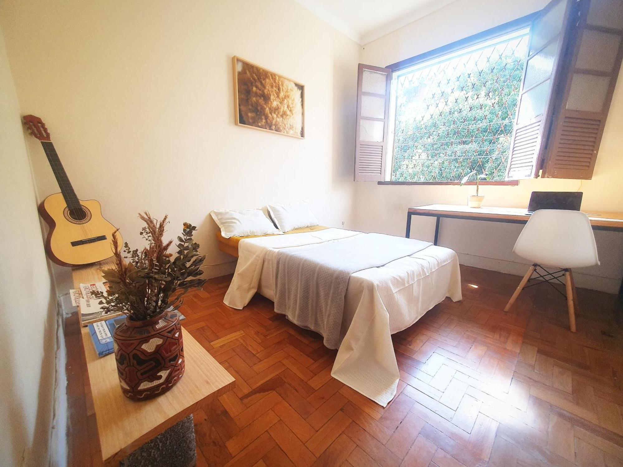Quarto Casal Com Janela Casa Caramel Belo Horizonte Eksteriør bilde